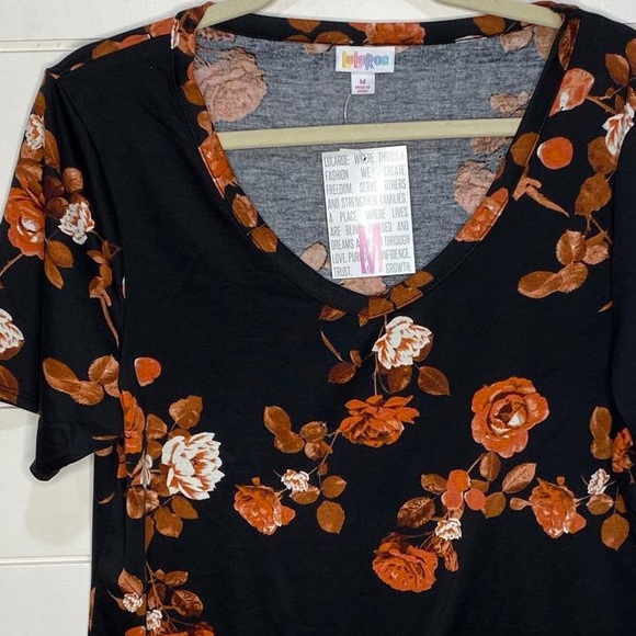 LuLaRoe Tops - 🧡🤎LuLaRoe Iris medium BNWT floral🤎🧡